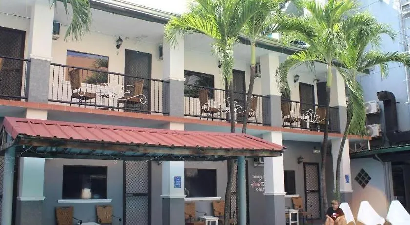 Walk Around Hotel Angeles